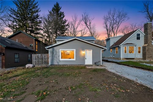 1465 North Blvd, Kent, OH, 44240-6237 | Card Image