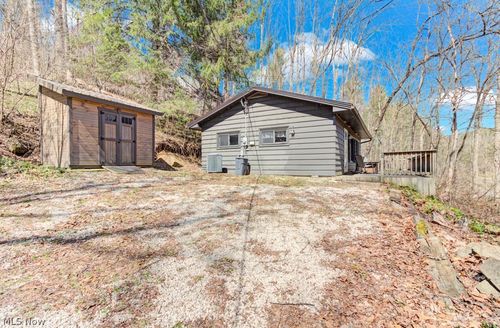 8087 2nd Dr Sw, Bowerston, OH, 44695 | Card Image