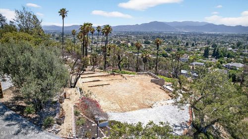 375 W Highland Dr, Camarillo, CA, 93010 | Card Image