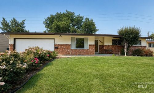 4821 N Parkwood St, Boise, ID, 83704-2316 | Card Image