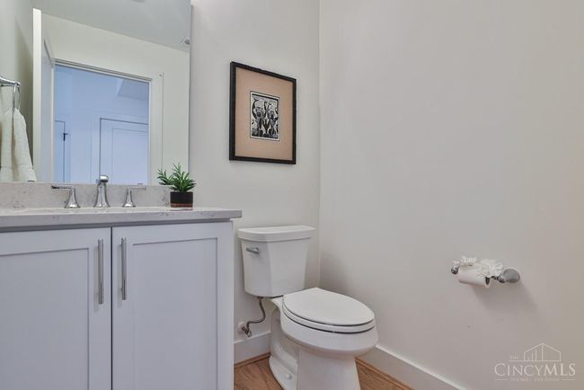 2912 Robertson Ave, House other with 3 bedrooms, 4 bathrooms and null parking in Cincinnati OH | Image 6