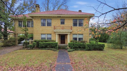 1724 E 8th St, Okmulgee, OK, 74447-4824 | Card Image