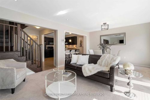 463 Dalhousie Gate, Milton, ON, L9T8G4 | Card Image