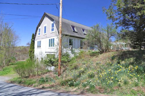 320 Fulton Hill Rd, Callicoon, NY, 12723-5925 | Card Image