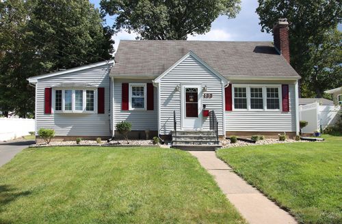 133 Helaine Rd, Manchester, CT, 06042-3356 | Card Image