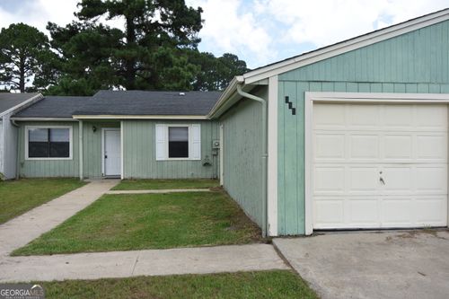556 Chateau Cir, Saint Marys, GA, 31558-8915 | Card Image