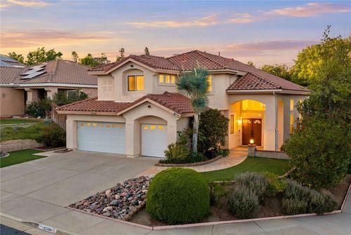 23480 Bending Oak Ct, Murrieta, CA, 92562 | Card Image