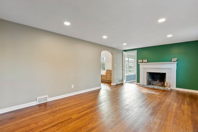 93 Valley View Dr, House other with 3 bedrooms, 2 bathrooms and null parking in Wethersfield CT | Image 10