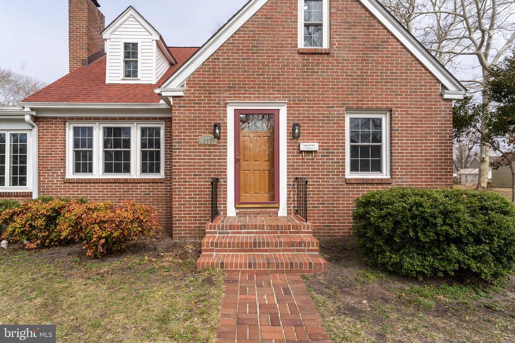 Residential in SALISBURY 5