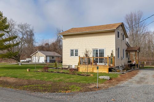 475 Absalom Rd, Bath, ON, K0H1G0 | Card Image