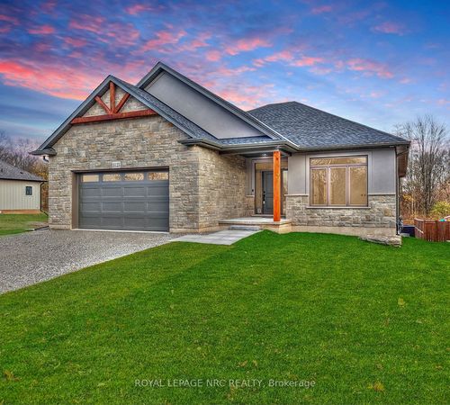 1125 Balfour St, Fenwick, ON, L0S1C0 | Card Image