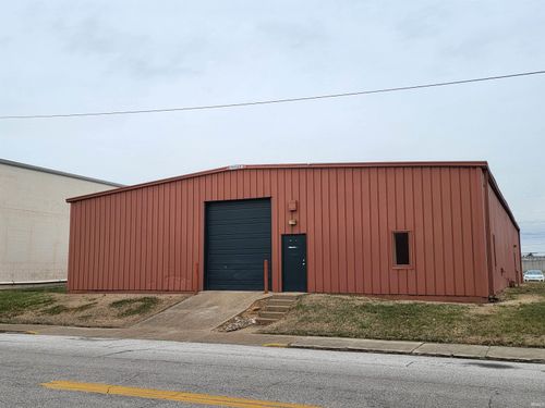 26 E Sycamore St, Evansville, IN, 47713-1930 | Card Image