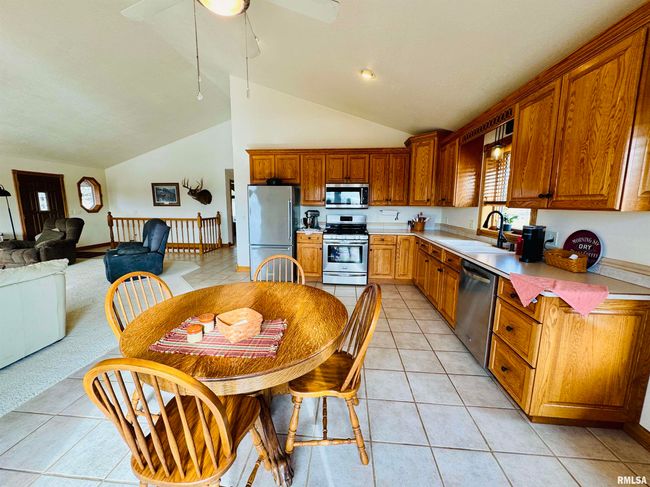 1316 Bridgeport Rd, House other with 3 bedrooms, 2 bathrooms and null parking in Maquon IL | Image 28