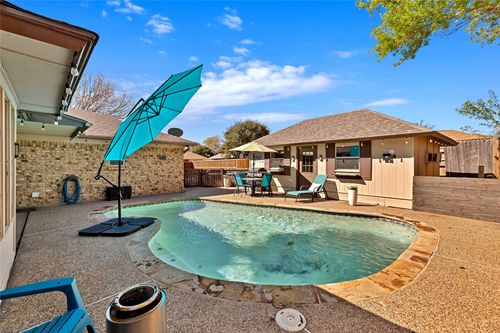 2701 Clearmeadow Ct, Bedford, TX, 76021-4728 | Card Image