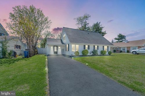 62 Ballad Ln, Willingboro, NJ, 08046-1606 | Card Image