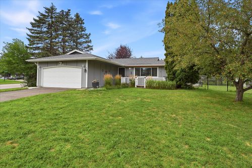 14280 Embry Path, Apple Valley, MN, 55124-6975 | Card Image