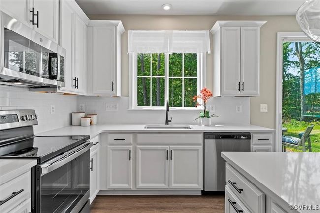 331 Brae Haven Dr, Townhouse with 3 bedrooms, 3 bathrooms and null parking in Glen Allen VA | Image 16