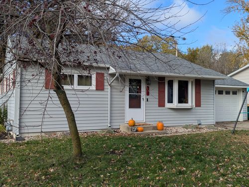 208 Mcarthur Dr, Albert Lea, MN, 56007-4341 | Card Image