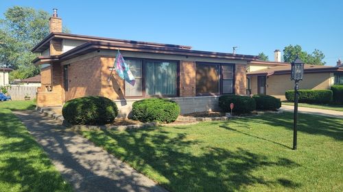 251 S Mayfair Pl, Chicago Heights, IL, 60411-1841 | Card Image