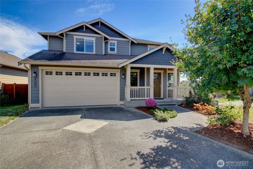 27801 71st Ave Nw, Stanwood, WA, 98292-8180 | Card Image