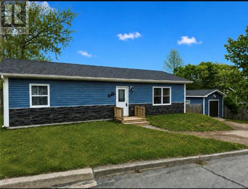 1 Pine Ave, Grand Falls-Windsor, NL, A2A2B8 | Card Image