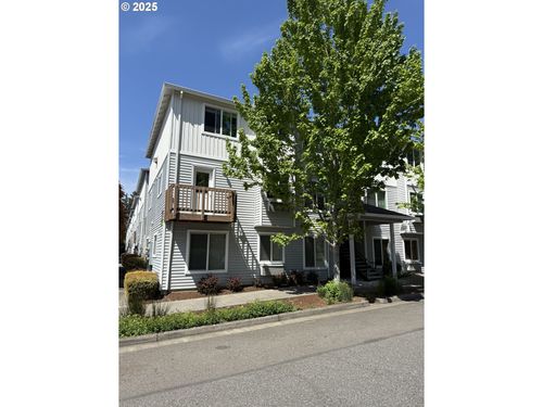 217 Ne 146th Ave, Portland, OR, 97230-4264 | Card Image