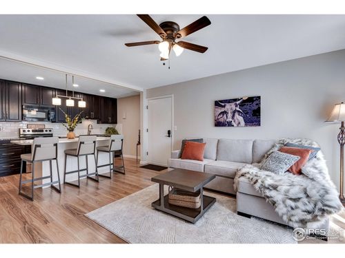 apt-d24-3250 Oneal Cir, Boulder, CO, 80301-1462 | Card Image