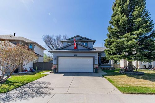 76 Sunset Cres, Okotoks, AB, T1S1P5 | Card Image