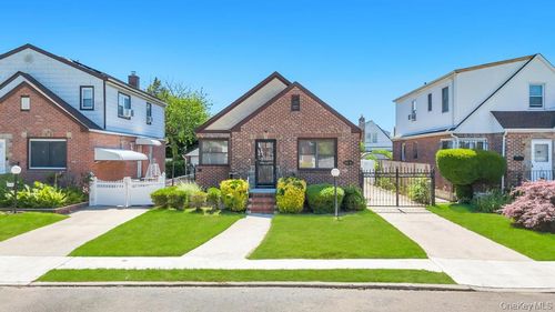 11909 230th Street, New York, NY, 11411 | Card Image