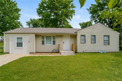 600 W 28th St N, Independence, MO, 64050-1229 | Card Image