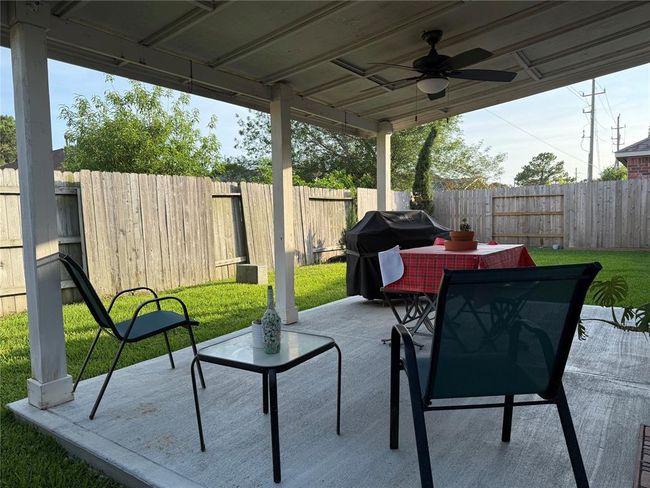 19307 Desert Moon Dr, House other with 3 bedrooms, 2 bathrooms and 2 parking in Cypress TX | Image 10