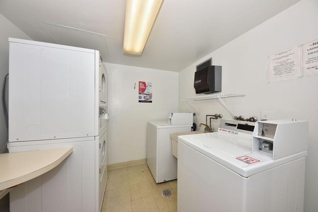234 - 425 W Willow Court, Condo with 2 bedrooms, 2 bathrooms and null parking in FOX POINT WI | Image 33