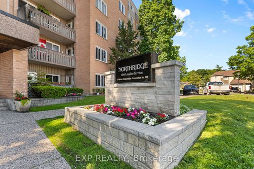 215-1599 Lassiter Terr, Gloucester, ON, K1J8R6 | Card Image