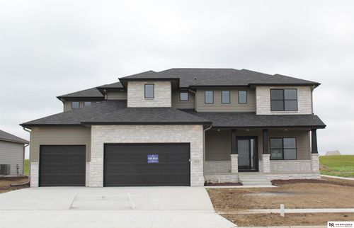 3818 Prairie Ln, Lincoln, NE, 68521 | Card Image