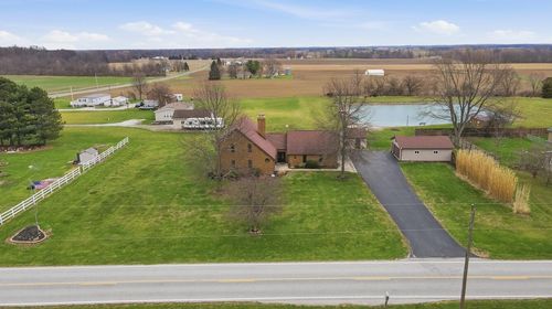 18934 Mudsock Rd, Wapakoneta, OH, 45895-9062 | Card Image