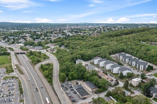 unit-40-11 Gibbs St, Worcester, MA, 01607-1462 | Card Image