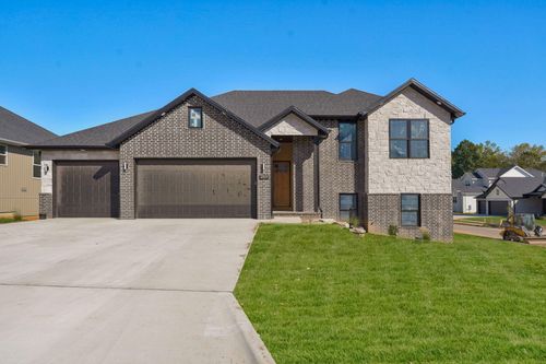 2917 W Marty Street, Springfield, MO, 65810 | Card Image