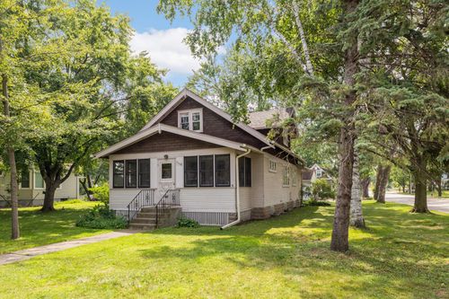 2504 16th Ave E, North Saint Paul, MN, 55109-2338 | Card Image