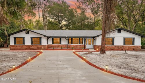 310 Country Circle Dr W, Port Orange, FL, 32128-6619 | Card Image