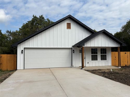 719 E Commerce Ave, Cooper, TX, 75432-2005 | Card Image