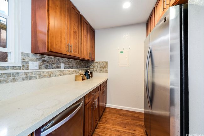 APT-82 - 92-950 Makakilo Dr, Condo with 4 bedrooms, 2 bathrooms and 2 parking in Kapolei HI | Image 7