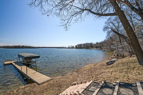 28605 Johnson Ln, Chisago City, MN, 55013-9349 | Card Image