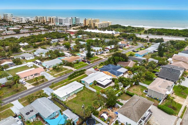 130 Harris Blvd, House other with 3 bedrooms, 2 bathrooms and null parking in Indialantic FL | Image 29