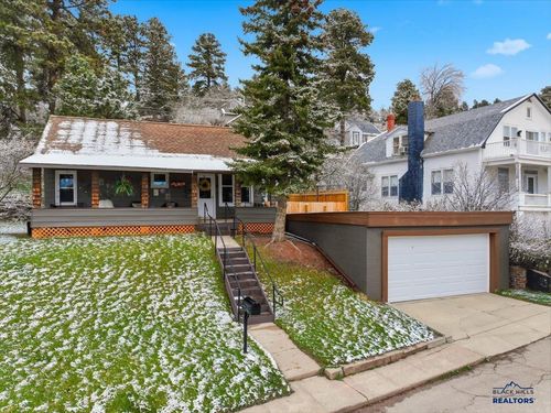 810 Sunnyhill Rd, Lead, SD, 57754-1121 | Card Image