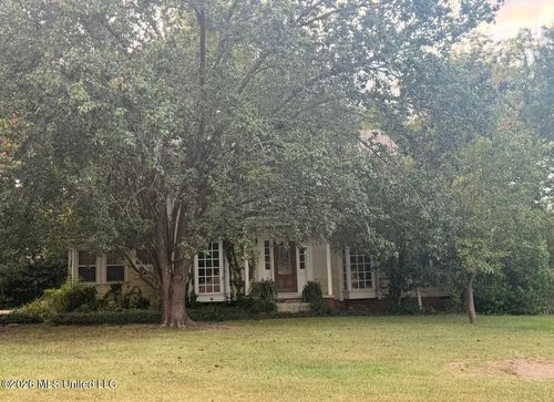 101 Lawson St, Clinton, MS, 39056-4247 | Card Image