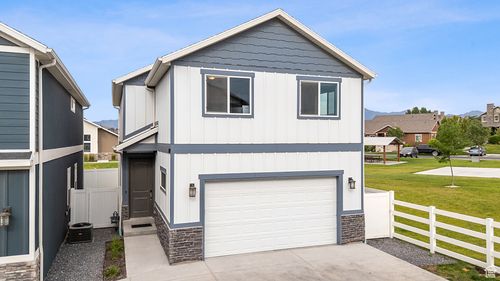 8687 N Oakmont Aly, Eagle Mountain, UT, 84005-5233 | Card Image