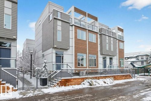 9745 92 St Nw, Edmonton, AB, T6C3S3 | Card Image