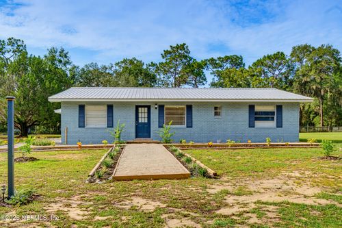 106 Hart Lake Dr, Interlachen, FL, 32148-5040 | Card Image