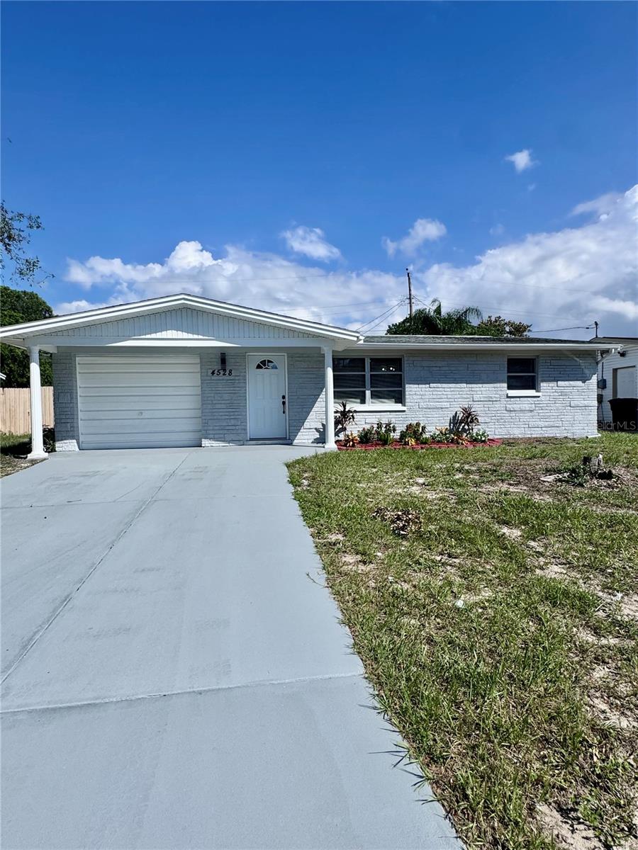 Irene Loop, New Port Richey, FL 34652