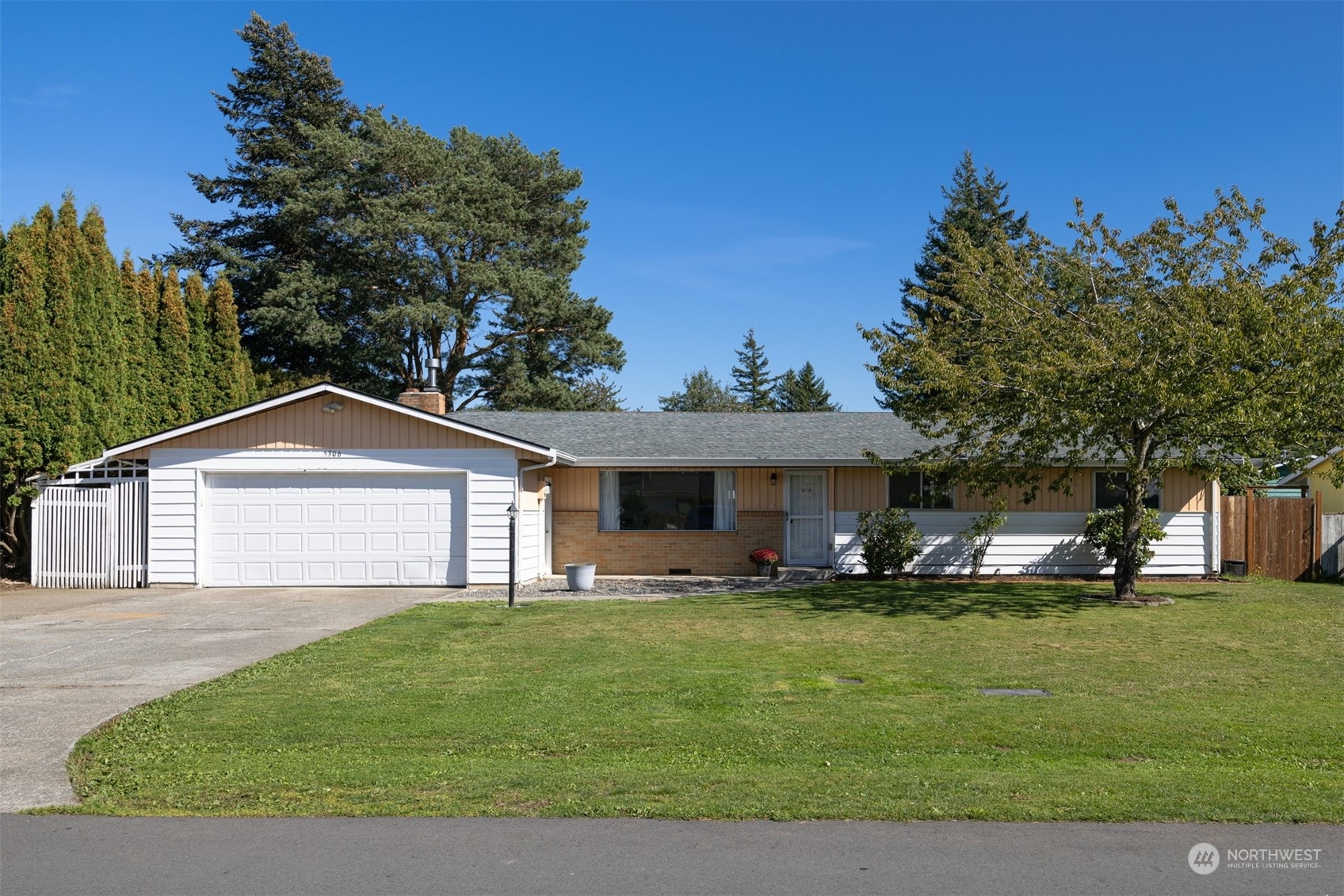 Belfern Dr, Bellingham, WA 98226